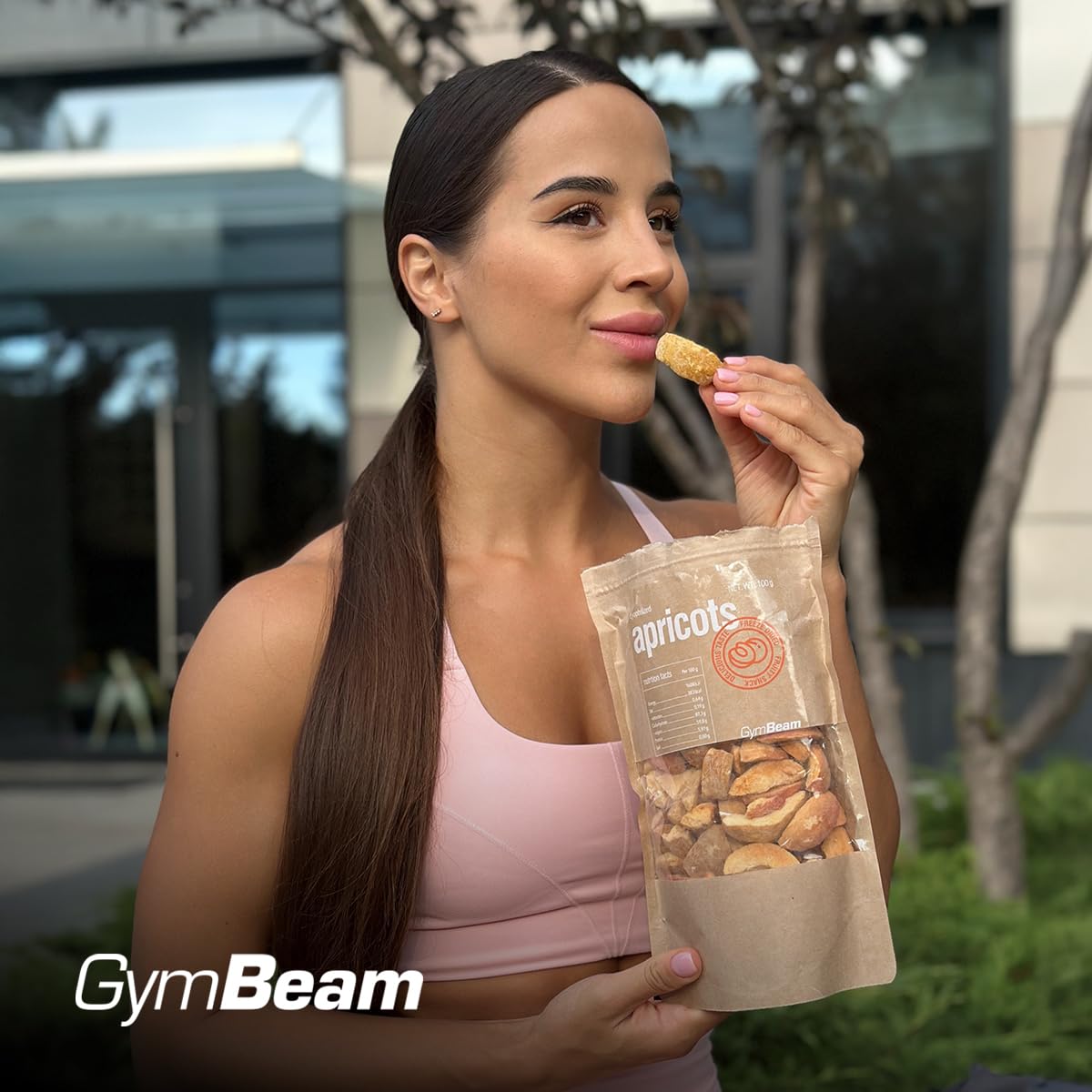 GymBeam Alimentazione Albicocche Liofilizzate Frutta Snack 100 g Croccante