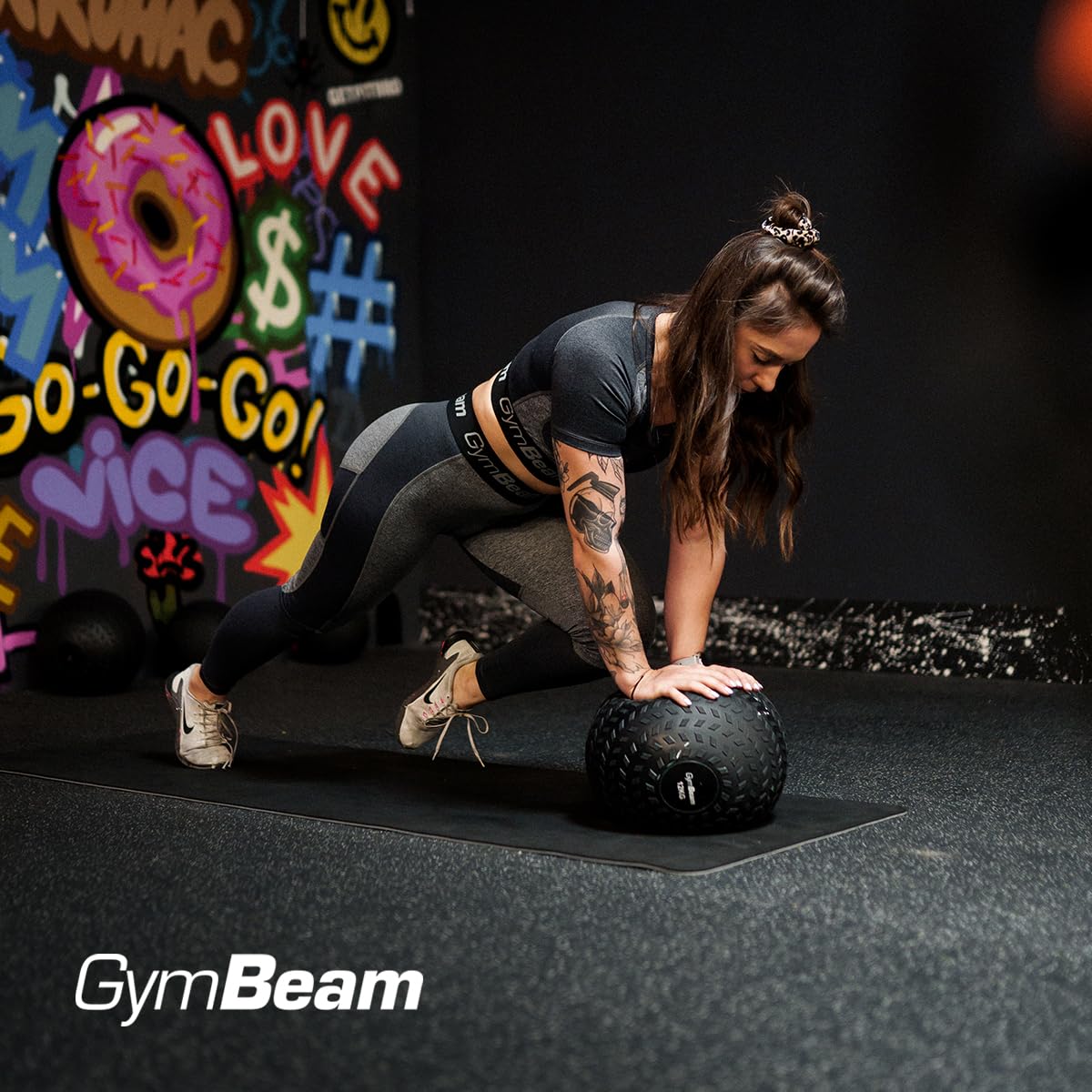 GymBeam Accessori Slam Ball palla medica PVC 8kg sabbia
