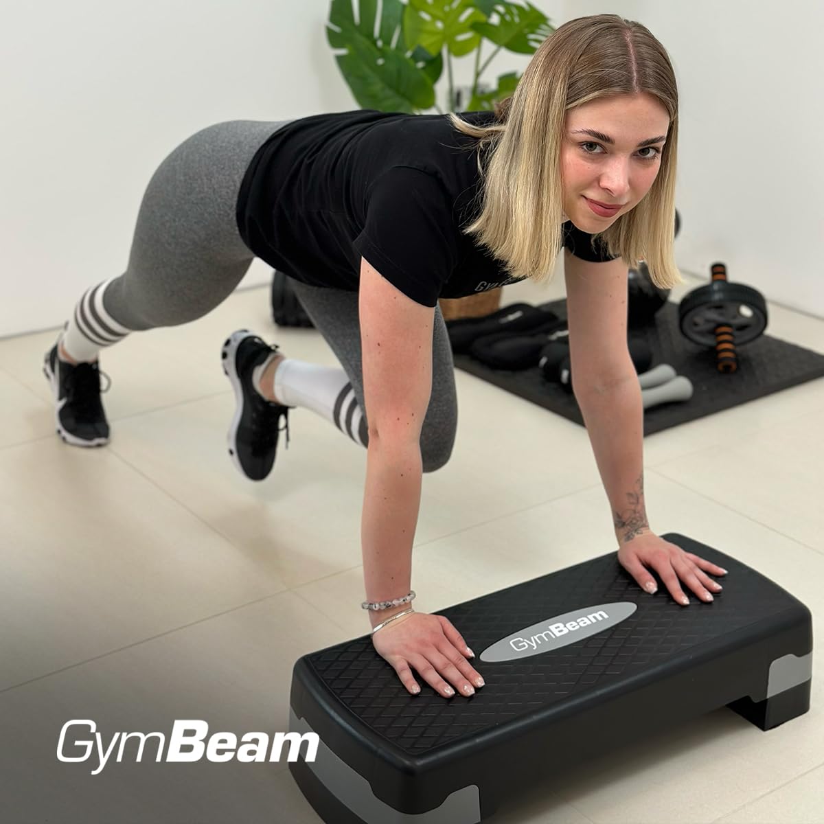 GymBeam Step Pedana Fitness Casa Polipropilene 250 kg