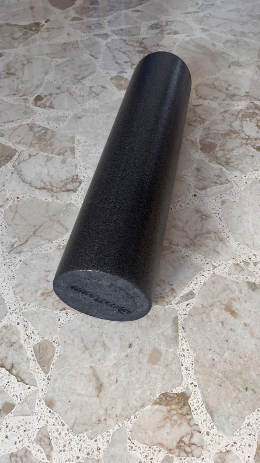 GymBeam Rullo Pilates Foam Roller 60 cm Nero