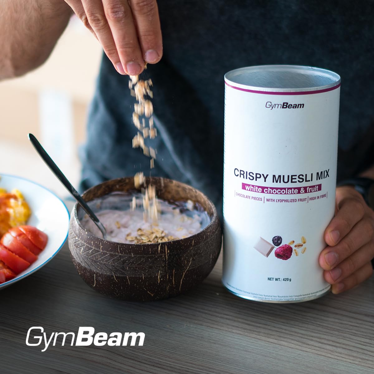 GymBeam Crispy Muesli Mix Cioccolato Bianco Frutta 420g