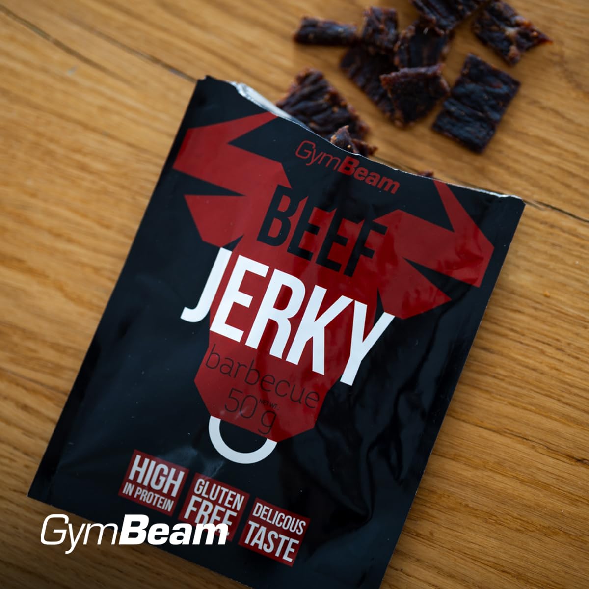 GymBeam Beef Jerky carne secca barbecue 50 g 64% proteine