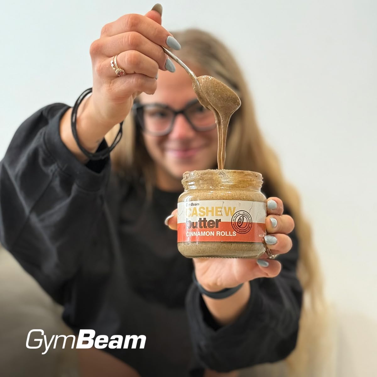 GymBeam Burro Anacardi Cinnamon Rolls 340g Cremoso