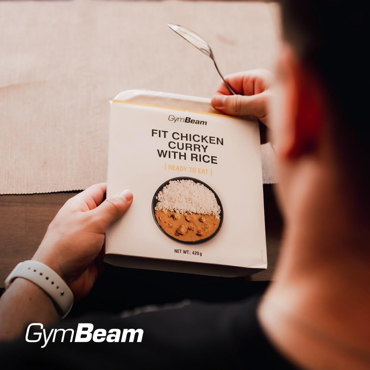 GymBeam Proteine FIT Ready to Eat pasto proteico pollo curry 420 g
